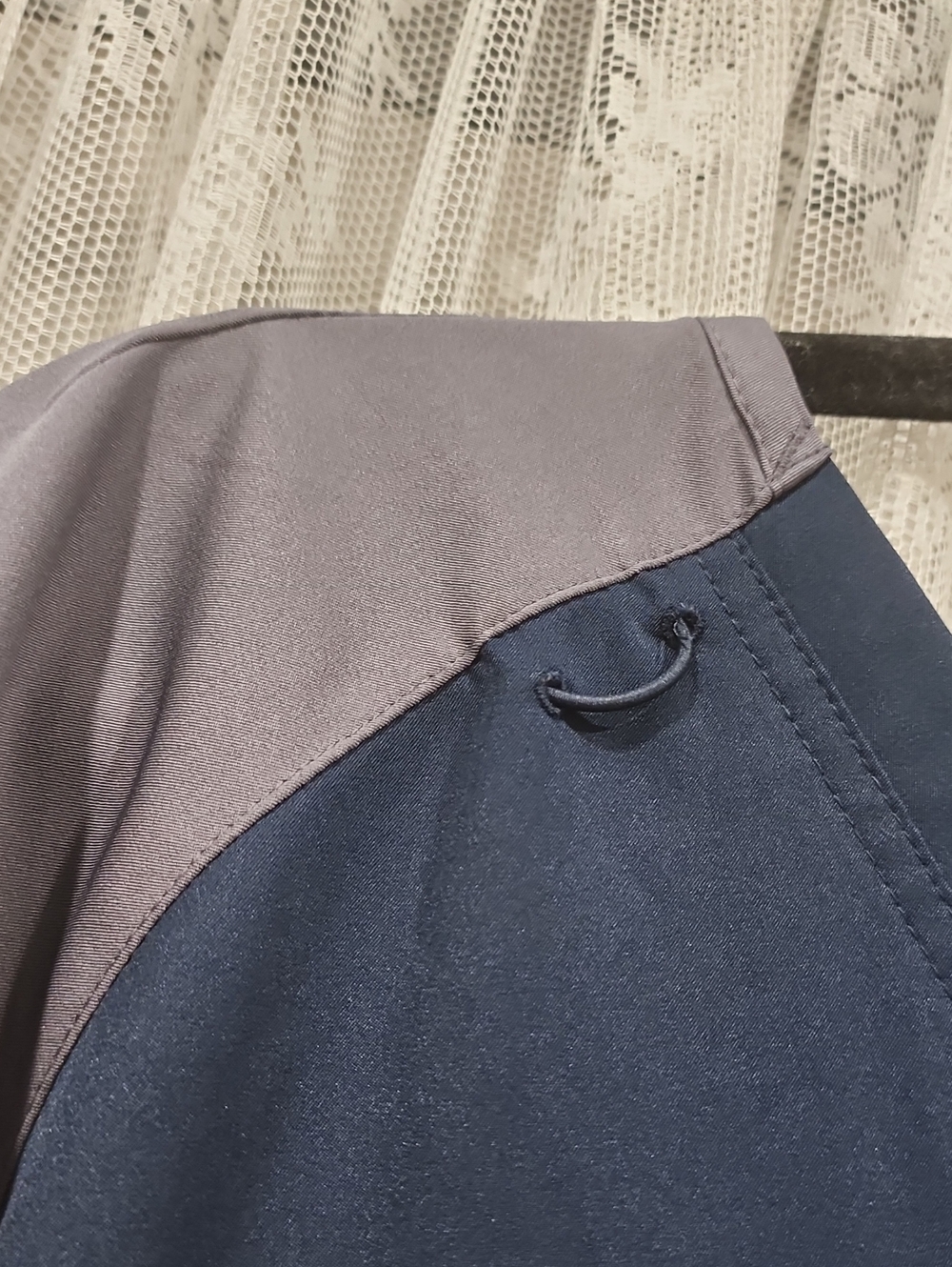 CARHARTT "FORCE" SCRUB TOP - Picture 4 of 9
